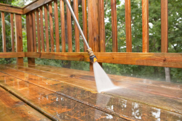 Fence Pressure Washing in Buckner, MO
